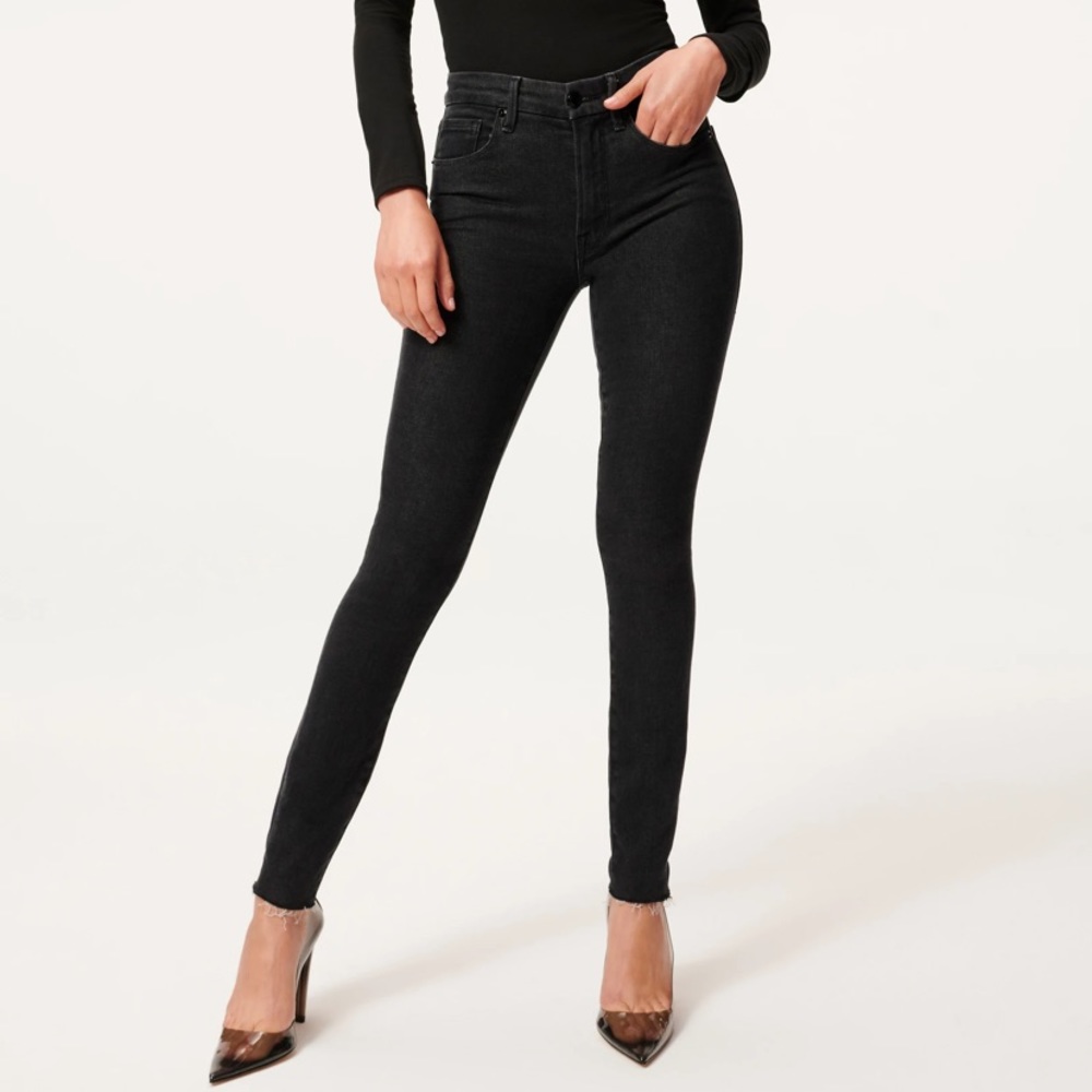 Good American Good Legs Raw Hem. Brand new!